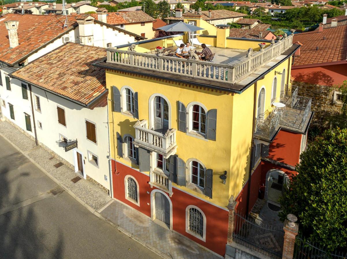 Villa Beatrice 1836 科蒙斯 外观 照片